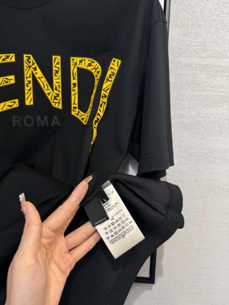 2025年4月4日入荷新作Fendi半袖 Tシャツ高級品/LD工場