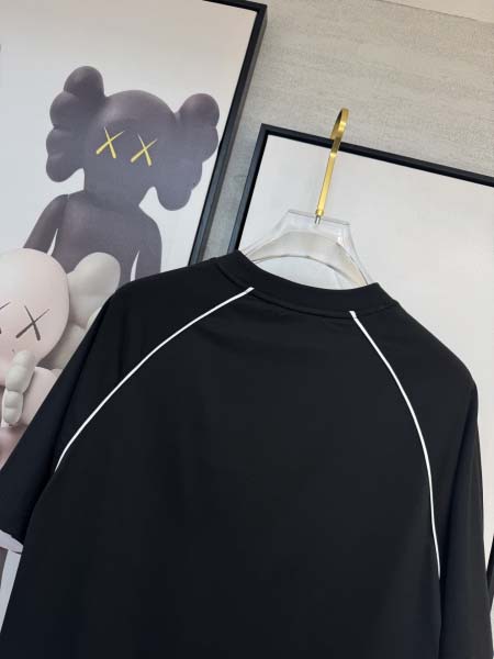 2025年4月4日入荷新作Gucci半袖 Tシャツ高級品/LD工場