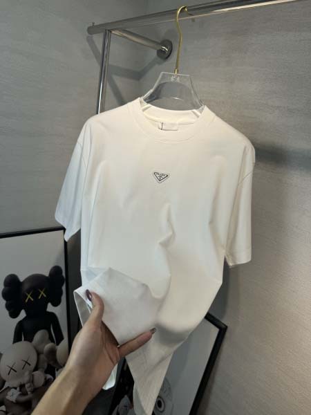 2025年4月4日入荷新作Prada半袖 Tシャツ高級品/LD工場