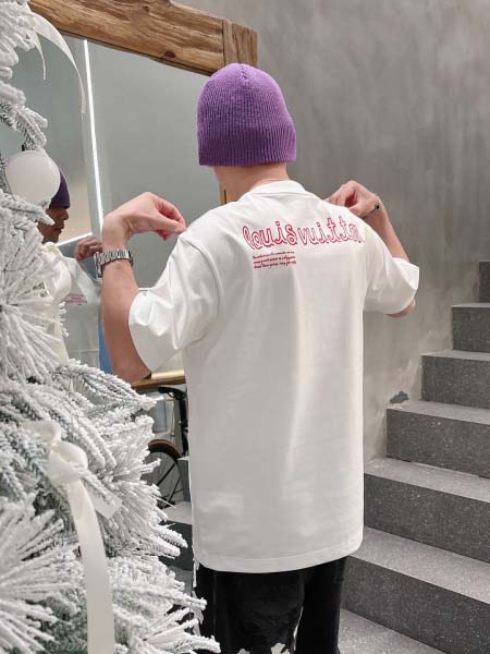 2025年4月4日入荷新作Louis Vuitton半袖 Tシャツ高級品/LD工場