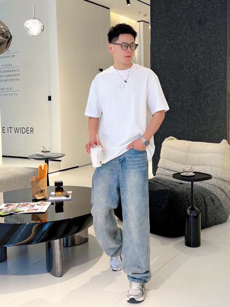 2025年4月4日入荷新作Prada半袖 Tシャツ高級品/LD工場