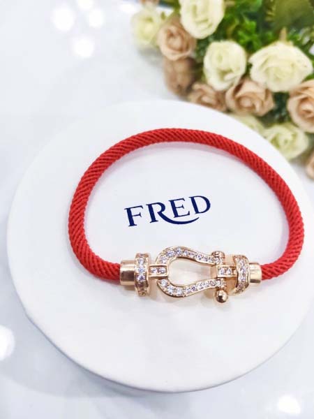 2025年4月4日入荷新品Fredブレスレットギフト/誕生日/記念品/アクセサリーxin工場
