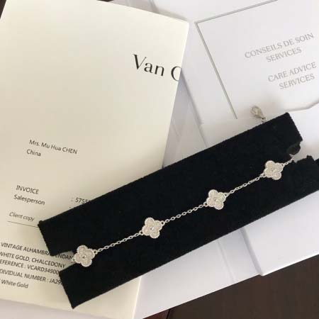 2025年4月4日入荷新品van cleef & arpelsブレスレットギフト/誕生日/記念品/アクセサリーxin工場