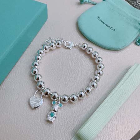 2025年4月4日入荷新品Tiffanyブレスレットギフト/誕生日/記念品/アクセサリーxin工場