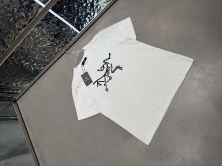 2025年4月8日入荷新作ARCTERYX半袖 Tシャツ高級品/MP工場