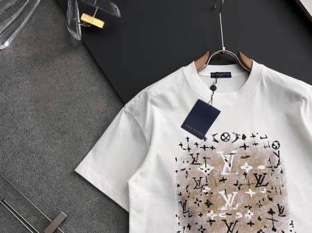 2025年4月15日入荷春夏 新作Louis Vuitton半袖 tシャツ高級なプレゼント/誕生日プレゼント/高品質/メンツ/記念品/ wenzhou工場