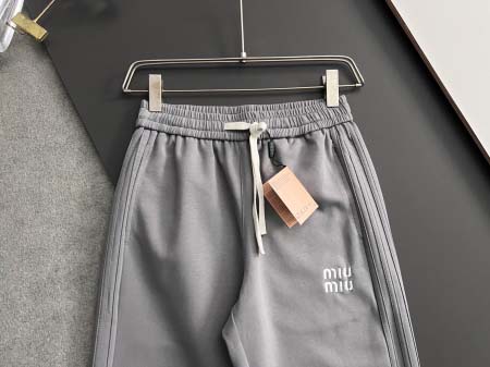 2025年4月15日入荷春夏 新作Miumiuスウェットパンツ 高級なプレゼント/誕生日プレゼント/高品質/メンツ/記念品/ wenzhou工場