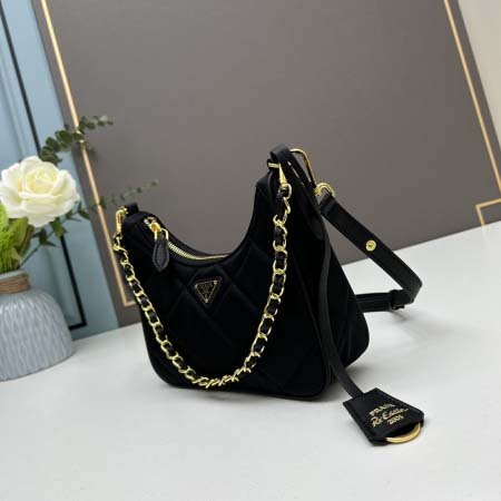 2025年4月27日入荷新作 1BH404手提款nylon Hobo   型番：1BH404SIZE:22XX18x底6.5cm  /XX工場