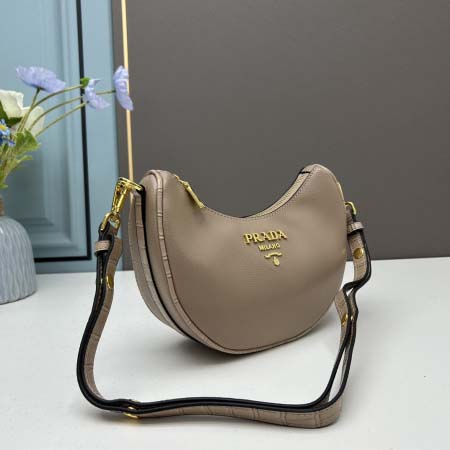 2025年4月27日入荷新作型番:1BH195  SIZE:24×15×8cm  /XX工場