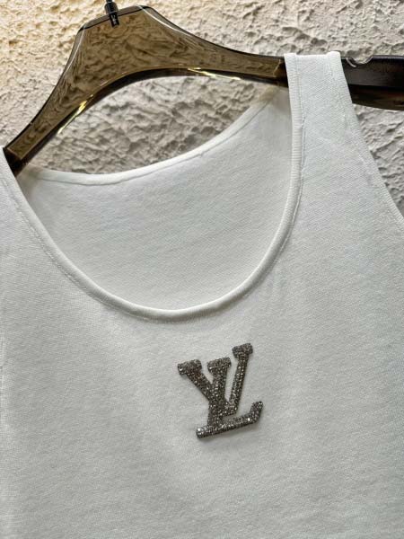 2025年4月30日入荷春夏新作Louis Vuittonニットタンクトップ can工場