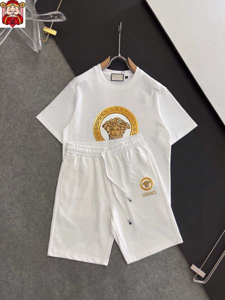 2025年4月2日入荷新作VERSACE夏メンズ 上下セット...