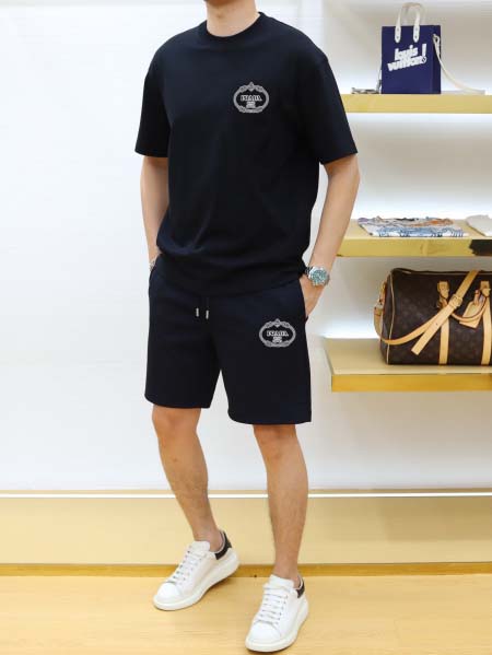 2025年4月2日入荷新作PRADA夏メンズ 上下セットM-...