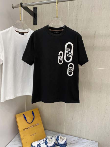 2025年4月3日入荷新作Fendi半袖 Tシャツ高級品/L...