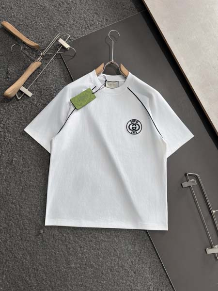 2025年4月3日入荷新作GUCCI半袖 Tシャツ高級品/L...