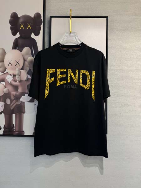 2025年4月4日入荷新作Fendi半袖 Tシャツ高級品/L...
