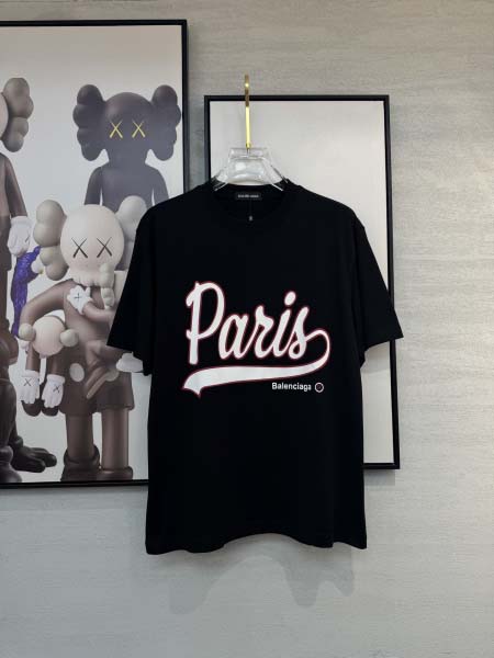 2025年4月4日入荷新作Balenciaga半袖 Tシャツ...
