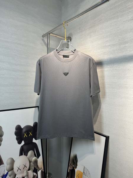 2025年4月4日入荷新作Prada半袖 Tシャツ高級品/L...