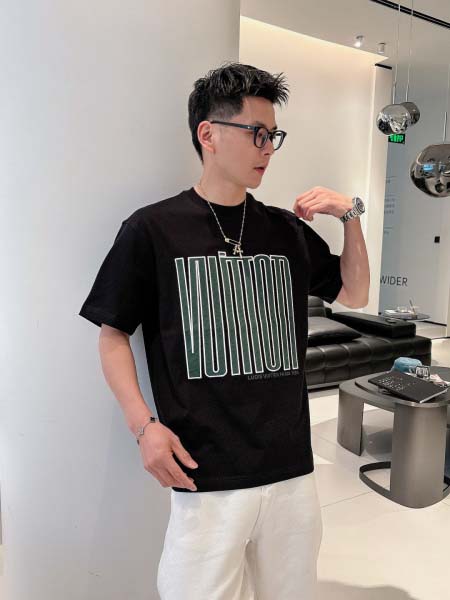 2025年4月4日入荷新作Louis Vuitton半袖 T...