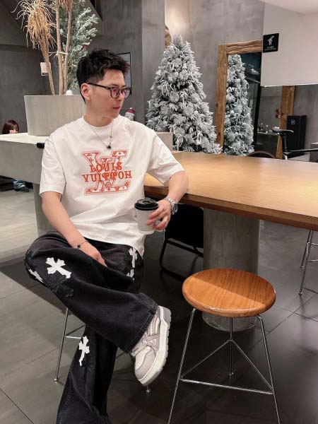 2025年4月4日入荷新作Louis Vuitton半袖 T...