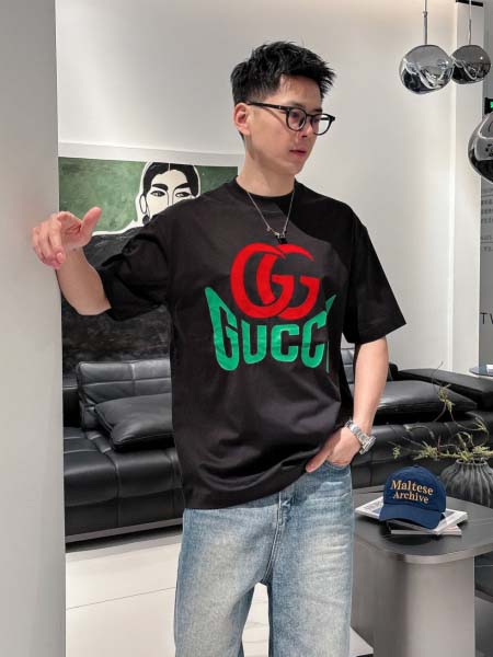 2025年4月4日入荷新作Gucci半袖 Tシャツ高級品/L...