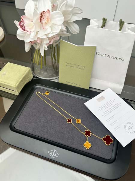 2025年4月4日入荷新品van cleef & arpel...