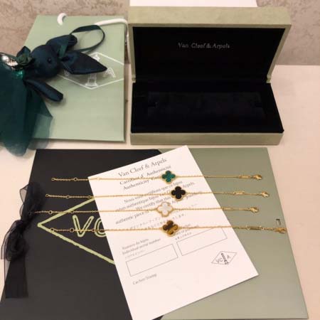 2025年4月4日入荷新品van cleef & arpel...