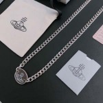 2025年4月4日入荷新品vivienneネックレスギフト/誕生日/記念品/アクセサリーxin工場