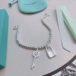 2025年4月4日入荷新品Tiffanyブレスレットギフト/誕生日/記念品/アクセサリーxin工場