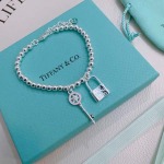 2025年4月4日入荷新品Tiffanyブレスレットギフト/誕生日/記念品/アクセサリーxin工場