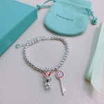 2025年4月4日入荷新品Tiffanyブレスレットギフト/誕生日/記念品/アクセサリーxin工場