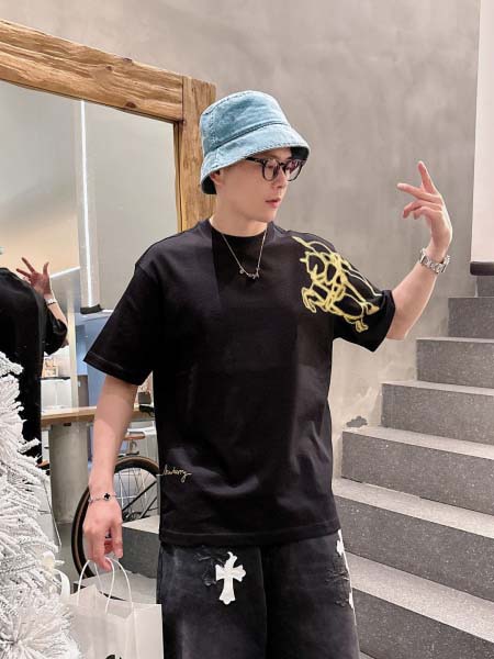 2025年4月6日入荷新作BURBERRY半袖 Tシャツ高級...