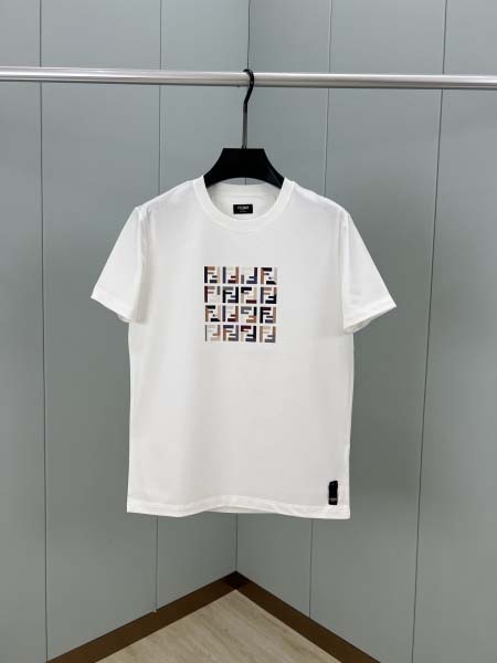 2025年4月8日入荷新作FENDI半袖 Tシャツ高級品/M...