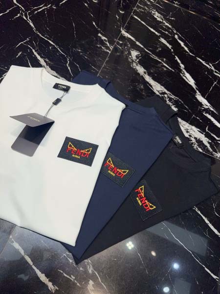 2025年4月8日入荷新作Fendi半袖 Tシャツ高級品/M...