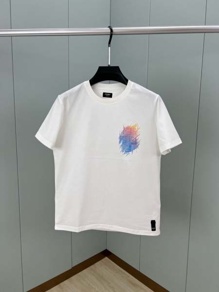 2025年4月8日入荷新作Fendi半袖 Tシャツ高級品/M...