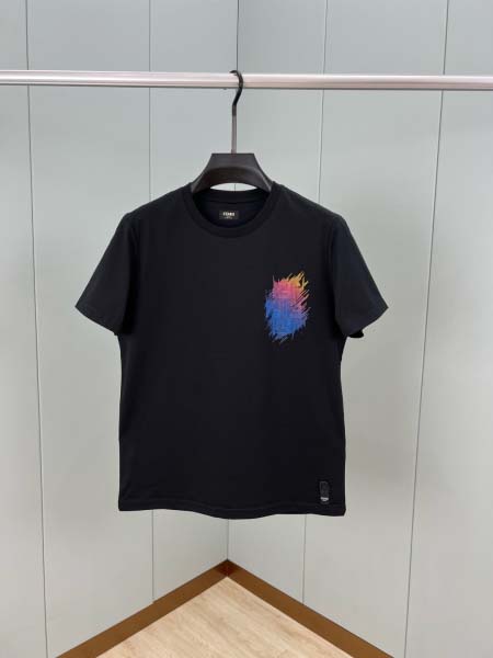 2025年4月8日入荷新作Fendi半袖 Tシャツ高級品/M...
