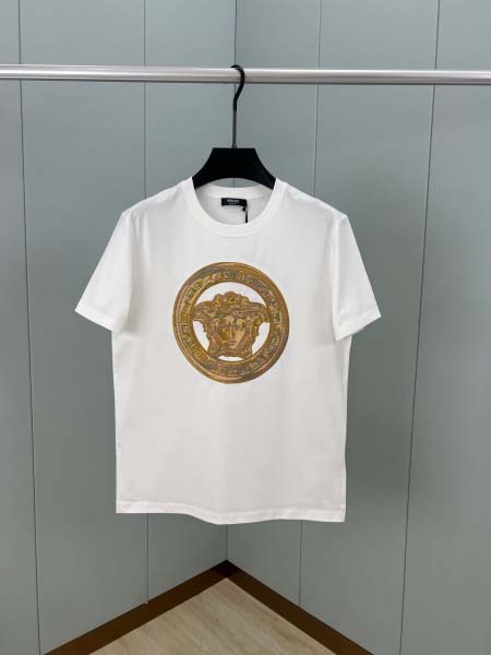 2025年4月8日入荷新作Versace半袖 Tシャツ高級品...