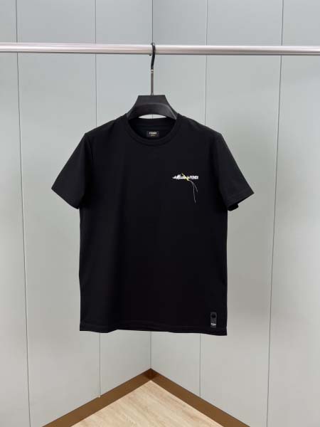 2025年4月8日入荷新作Fendi半袖 Tシャツ高級品/M...