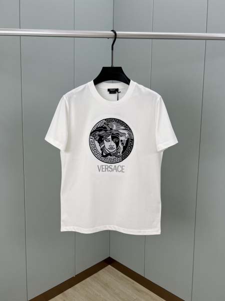 2025年4月8日入荷新作Versace半袖 Tシャツ高級品...