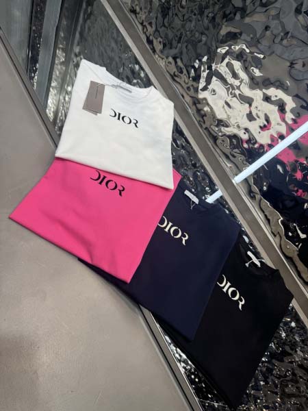 2025年4月8日入荷新作Dior半袖 Tシャツ高級品/MP...