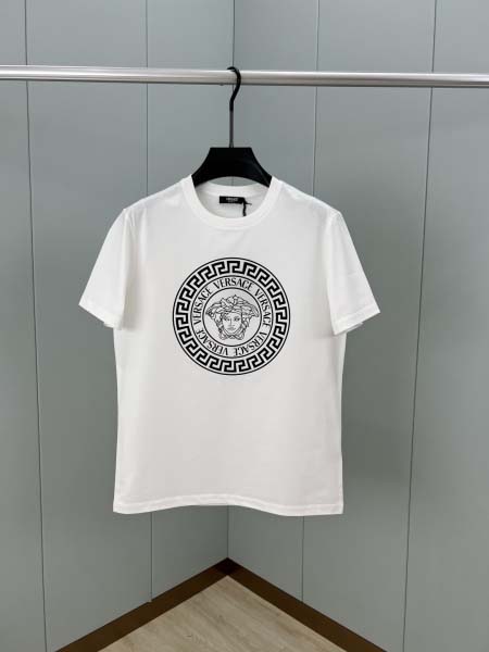 2025年4月8日入荷新作Versace半袖 Tシャツ高級品...