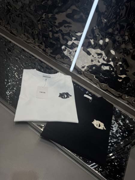 2025年4月8日入荷新作Dior半袖 Tシャツ高級品/MP...