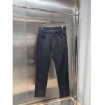 2025年4月9日入荷新作VALENTINO春夏ジーパン高級品/MP工場
