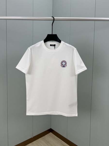 2025年4月9日入荷新作BALMAIN半袖 Tシャツ高級品...