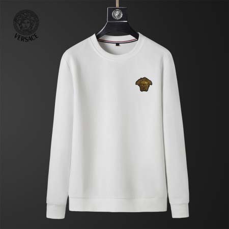 2025年4月9日入荷新作 Versaceメンズ トレーナー...