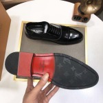 2025年4月10日入荷新品Louis Vuittonおすすめ人気メンズ靴本革製ギフト/誕生日/TL工場