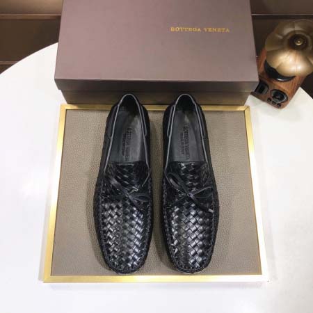 2025年4月10日入荷新品Bottega Venetaおす...