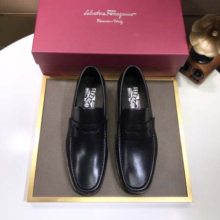 2025年4月10日入荷新品Ferragamoおすすめ人気メ...