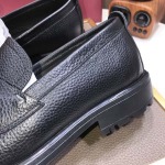 2025年4月10日入荷新品Ferragamoおすすめ人気メンズ靴本革製ギフト/誕生日/TL工場