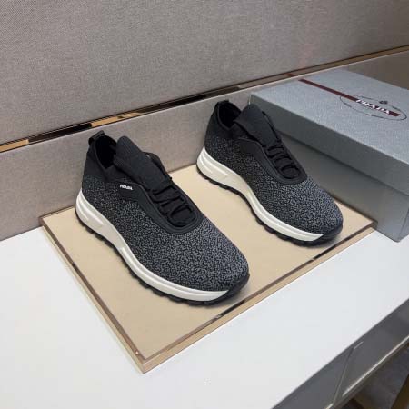 2025年4月10日入荷新品Pradaカジュアルシューズ/ス...