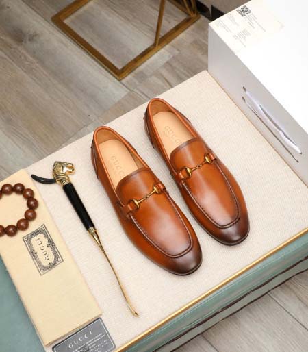 2025年4月11日入荷新品GUCCIカジュアルシューズ/ス...